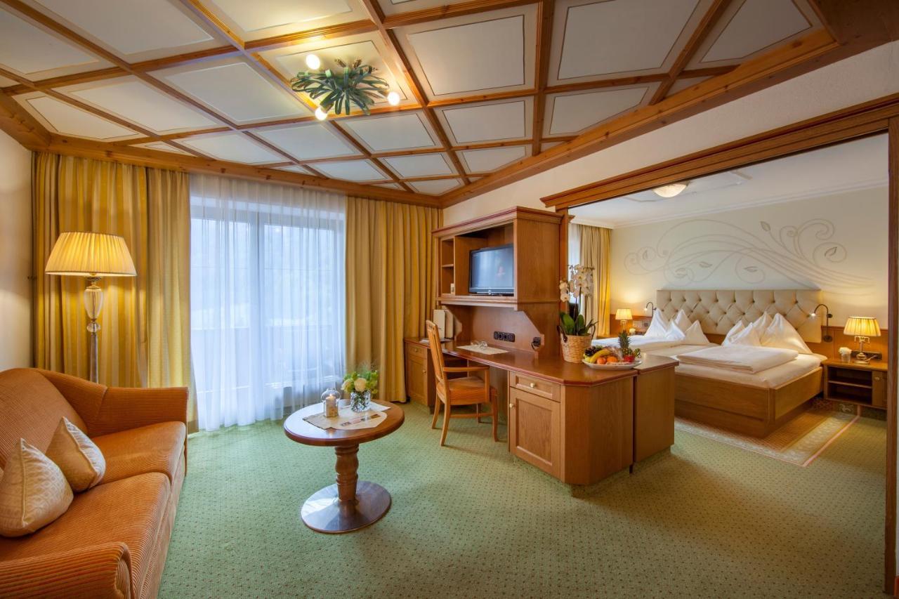 Der Laerchenhof Hotell Erpfendorf Exteriör bild